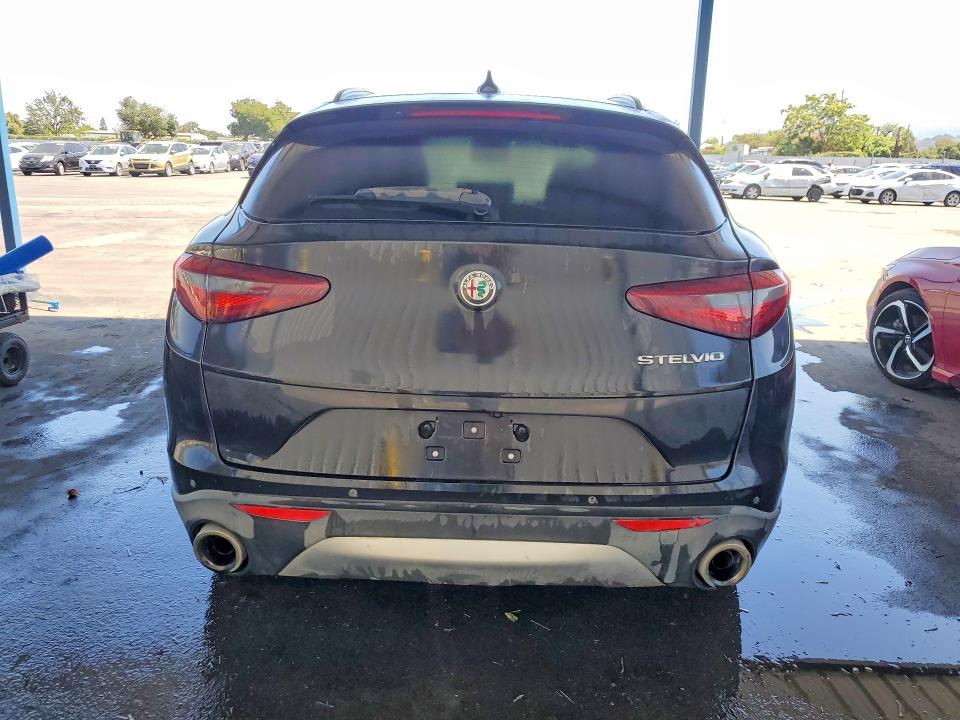 52088936 :رقم المزاد ، ZASPAJAN2K7C38879 vin ، 2019 Alfa Romeo Stelvio مزاد بيع