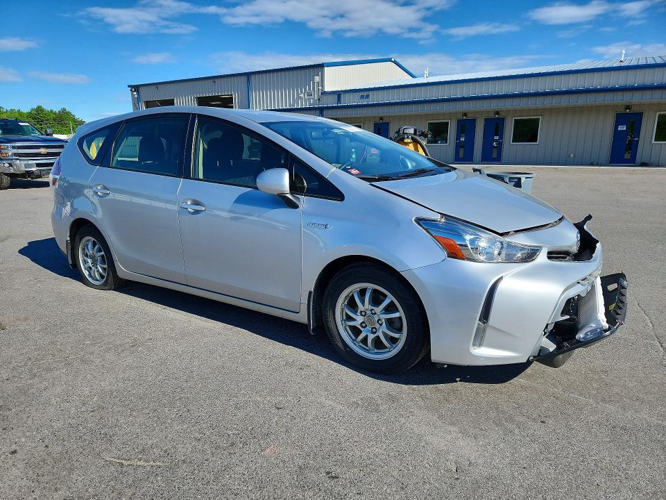 55031176 :رقم المزاد ، JTDZN3EU7FJ036051 vin ، 2015 Toyota Prius V مزاد بيع