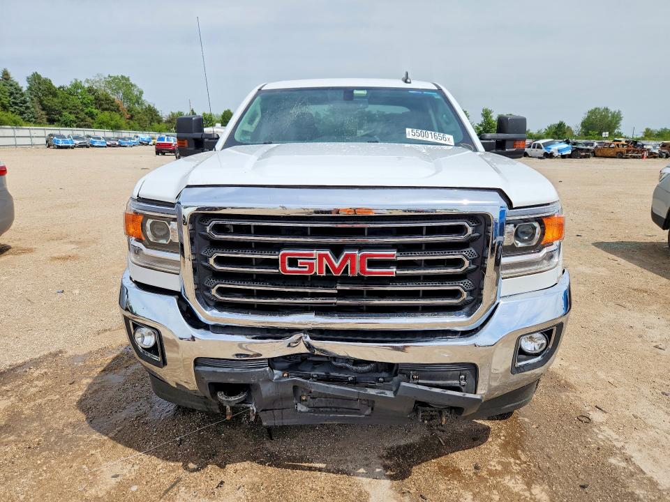 55001656 :رقم المزاد ، 2GT22PEG9K1169975 vin ، 2019 Gmc Sierra مزاد بيع