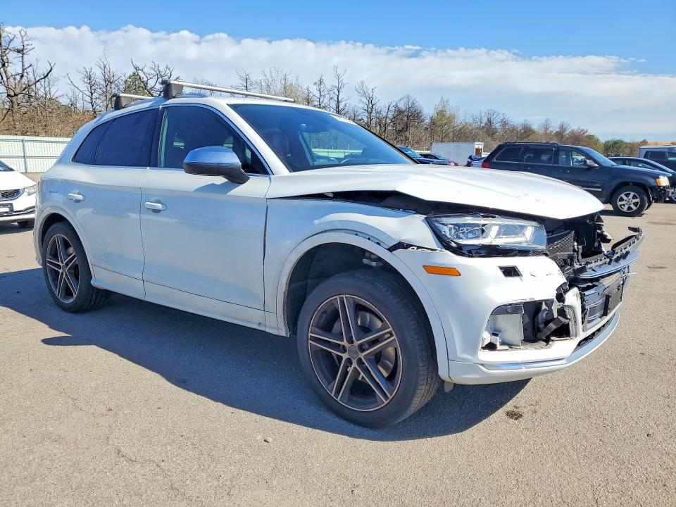 2019 Audi Sq5 მანქანა იყიდება აუქციონზე, vin: WA1B4AFY8K2100137, აუქციონის ნომერი: 52514186