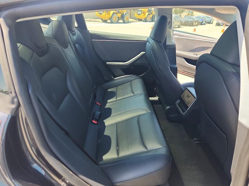 2025 Tesla Model 3 მანქანა იყიდება აუქციონზე, vin: 5YJ3E1EA1SF025239, აუქციონის ნომერი: 51643646