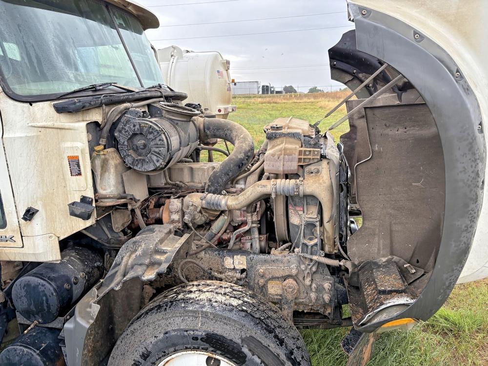 Aukcja sprzedaży 2008 Mack 700, vin: 1M2AX04C08M003310, numer aukcji: 49394806