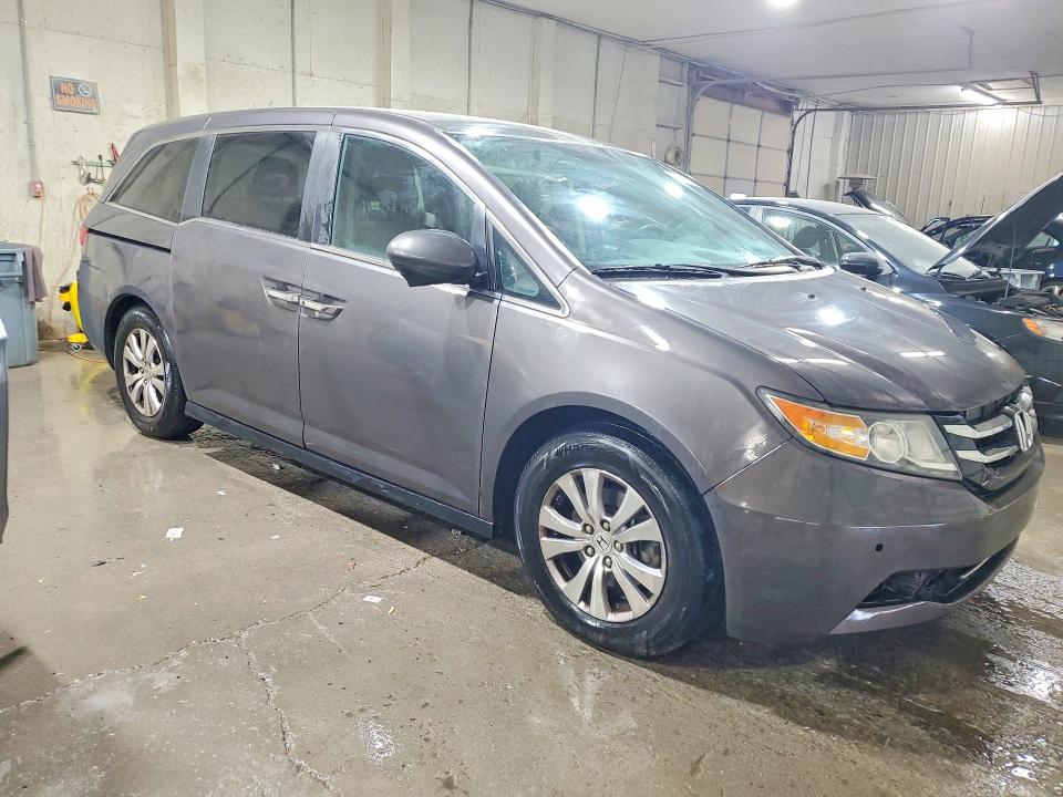 53354176 :رقم المزاد ، 5FNRL5H32GB103961 vin ، 2016 Honda Odyssey مزاد بيع
