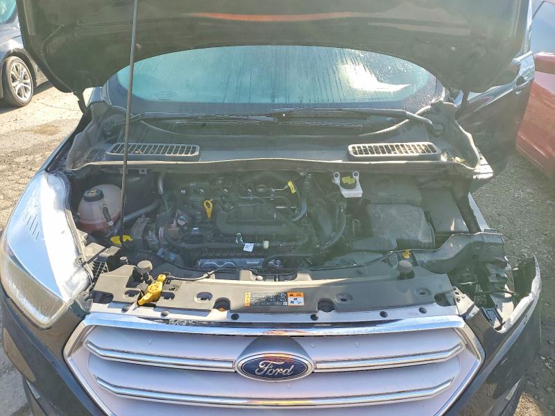 54671096 :رقم المزاد ، 1FMCU9GDXKUC00292 vin ، 2019 Ford Escape مزاد بيع