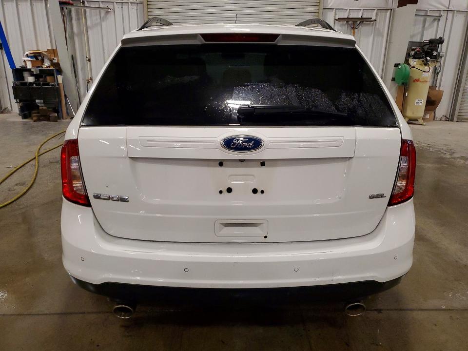 52670546 :رقم المزاد ، 2FMDK3JC8BBB64373 vin ، 2011 Ford Edge مزاد بيع