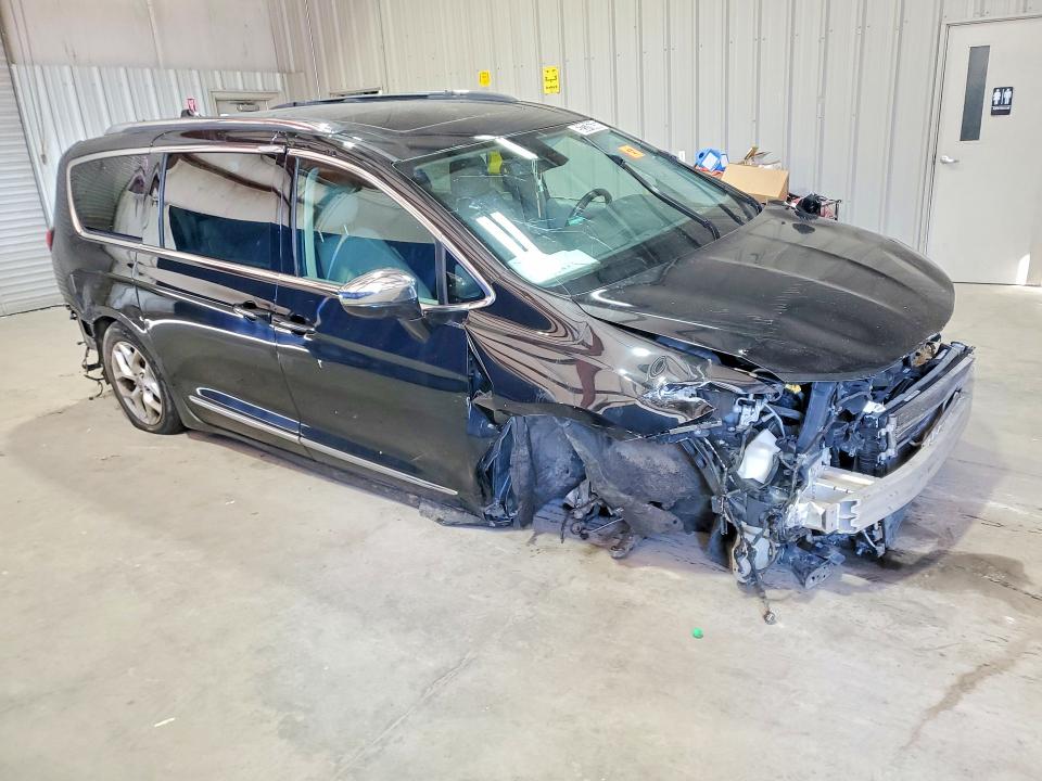 Продаж на аукціоні авто 2020 Chrysler Pacifica, vin: 2C4RC1GG4LR114665, номер лоту: 52376636
