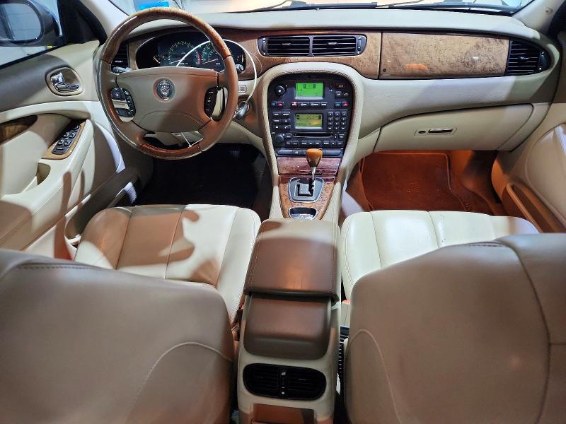 2003 Jaguar S-type მანქანა იყიდება აუქციონზე, vin: SAJEA01U93HM92992, აუქციონის ნომერი: 52322686