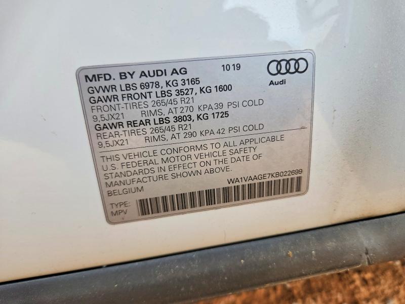 Продажа на аукционе авто 2019 Audi E-tron, vin: WA1VAAGE7KB022699, номер лота: 52859816