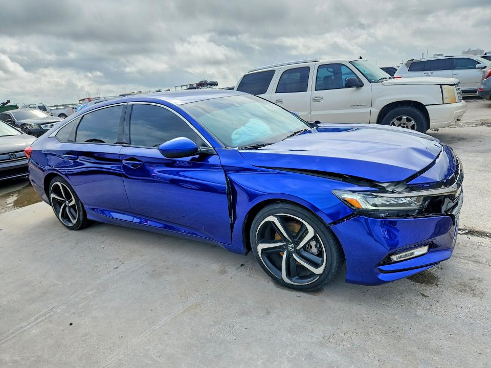 2020 Honda Accord მანქანა იყიდება აუქციონზე, vin: 1HGCV1F33LA147614, აუქციონის ნომერი: 54835226