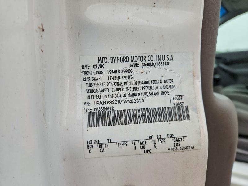 2000 Ford Focus მანქანა იყიდება აუქციონზე, vin: 1FAHP383XYW262315, აუქციონის ნომერი: 52224756