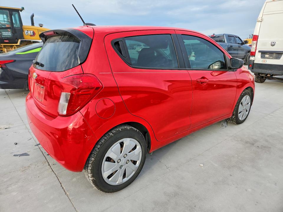 55431276 :رقم المزاد ، KL8CB6SA4JC454065 vin ، 2018 Chevrolet Spark مزاد بيع