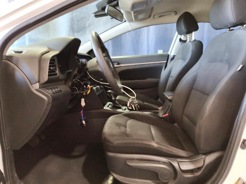 55104246 :رقم المزاد ، 5NPD84LF8LH544853 vin ، 2020 Hyundai Elantra مزاد بيع
