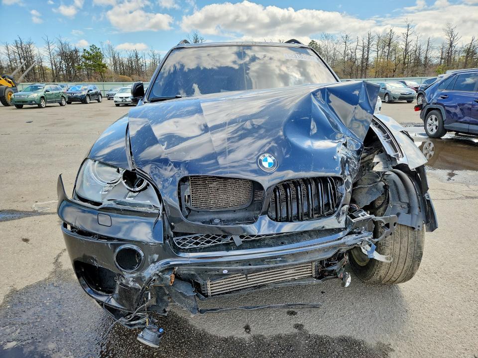 2013 Bmw X5 მანქანა იყიდება აუქციონზე, vin: 5UXZV4C57D0E12916, აუქციონის ნომერი: 52310366