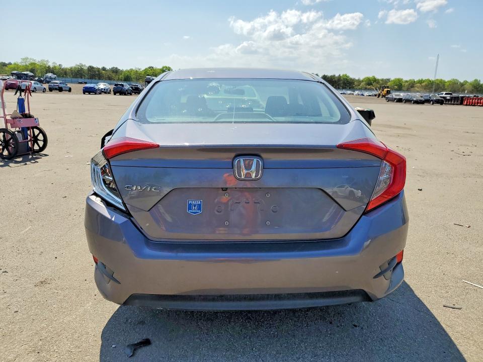 54001206 :رقم المزاد ، 19XFC2F51JE202080 vin ، 2018 Honda Civic مزاد بيع