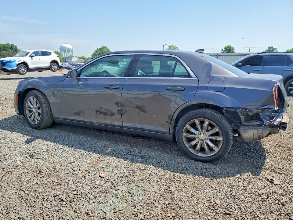 Продажа на аукционе авто 2016 Chrysler 300, vin: 2C3CCARG2GH305262, номер лота: 53994496