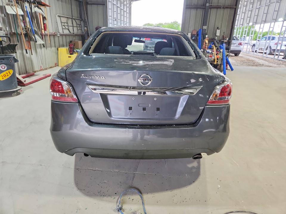 Продажа на аукционе авто 2015 Nissan Altima, vin: 1N4AL3AP0FN912606, номер лота: 52469156