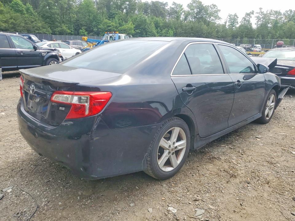 2014 Toyota Camry მანქანა იყიდება აუქციონზე, vin: 4T1BF1FK6EU306136, აუქციონის ნომერი: 54341346