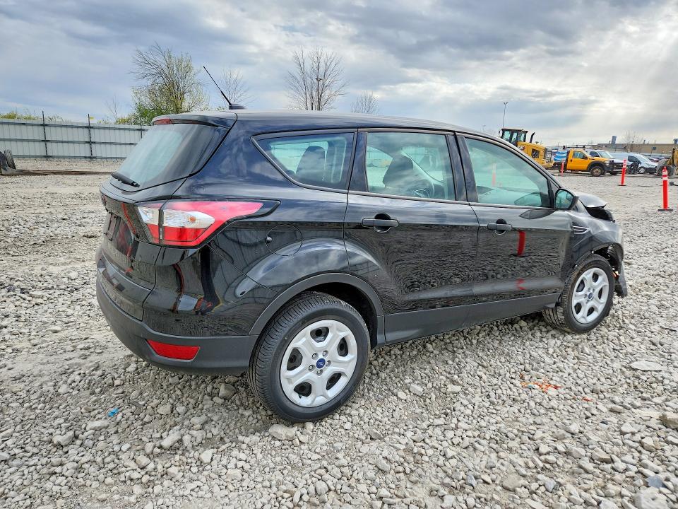 2018 Ford Escape მანქანა იყიდება აუქციონზე, vin: 1FMCU0F72JUA80784, აუქციონის ნომერი: 52606346