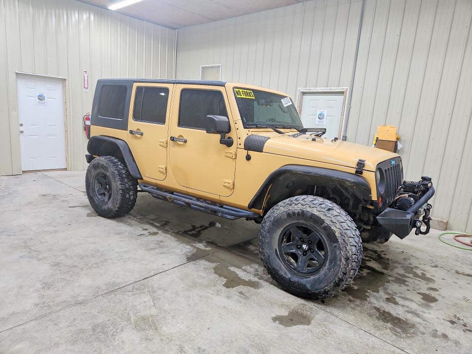 52524836 :رقم المزاد ، 1C4BJWDG0DL698243 vin ، 2013 Jeep Wrangler Unlimited مزاد بيع