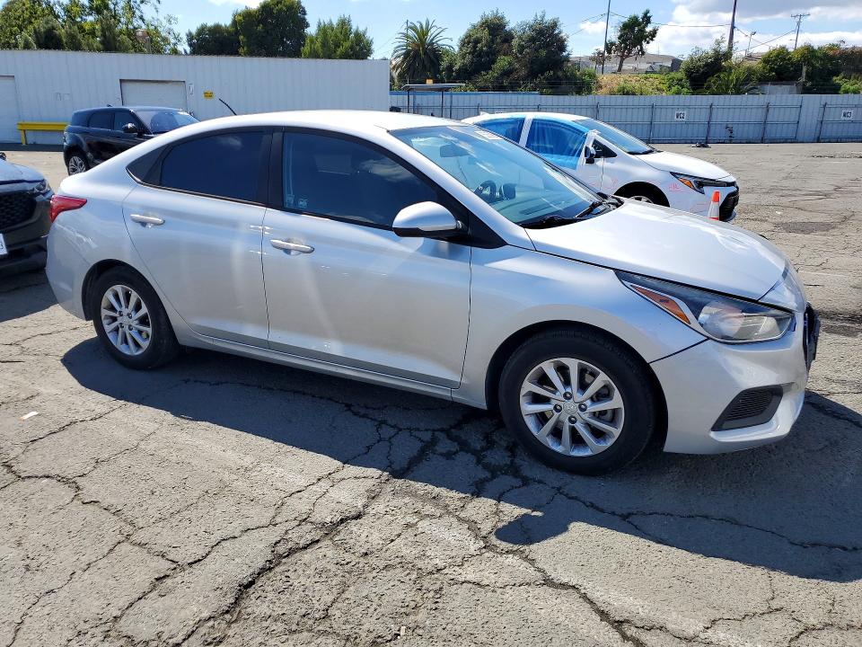 Продажа на аукционе авто 2018 Hyundai Accent, vin: 3KPC24A31JE023271, номер лота: 55069966