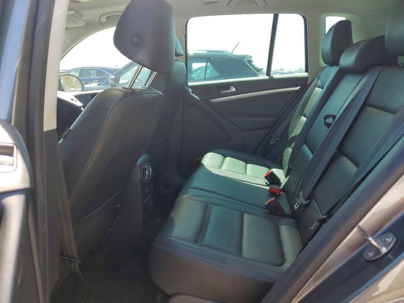 Продаж на аукціоні авто 2017 Volkswagen Tiguan, vin: WVGMV7AX2HK024268, номер лоту: 51755086