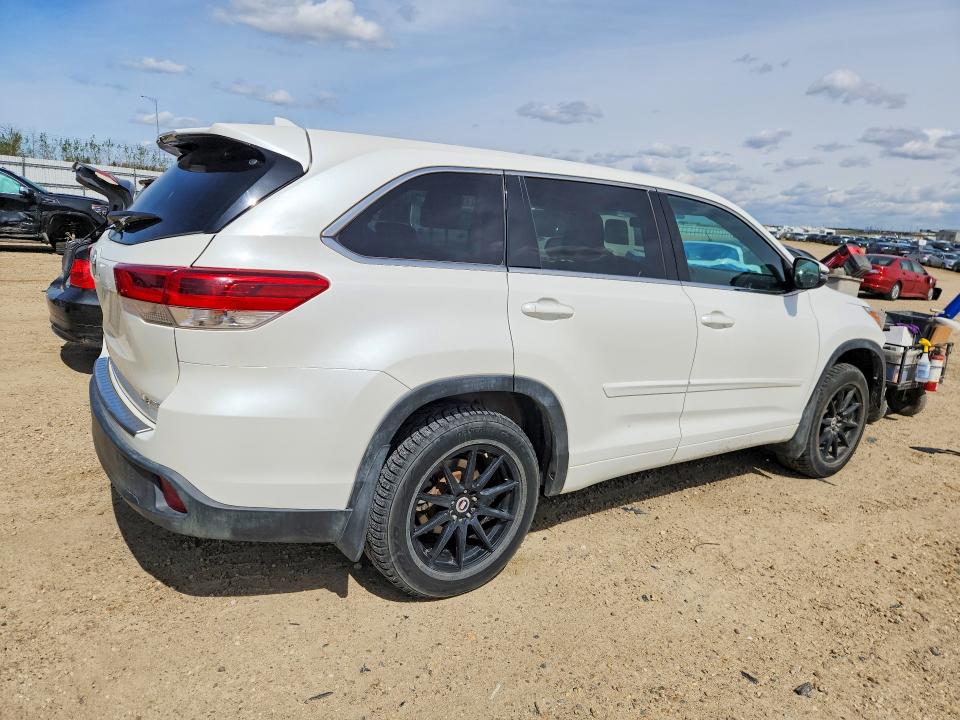 53346786 :رقم المزاد ، 5TDBZRFHXHS419188 vin ، 2017 Toyota Highlander مزاد بيع