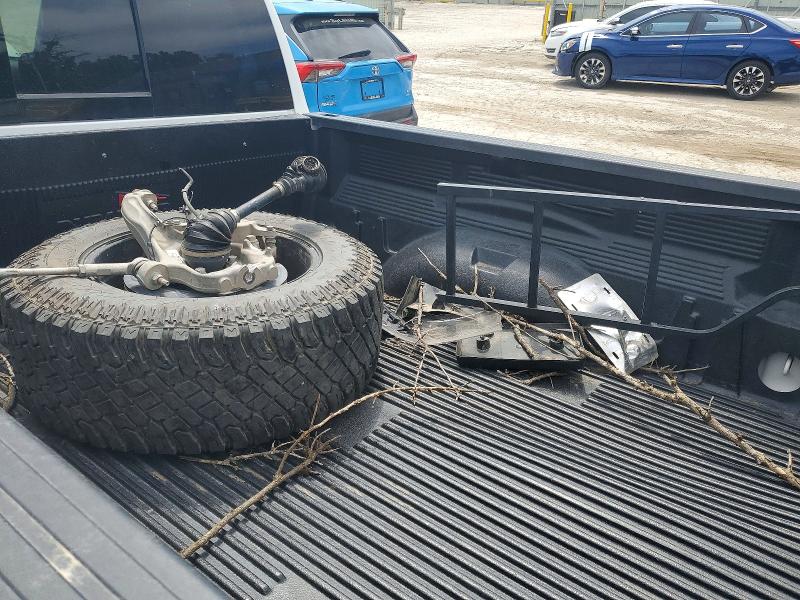 52039566 :رقم المزاد ، 1C6SRFET1KN826356 vin ، 2019 Ram 1500 مزاد بيع