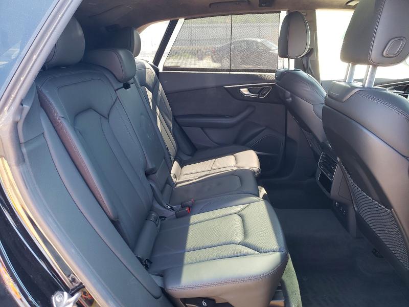 55321156 :رقم المزاد ، WA1CVAF10KD008626 vin ، 2019 Audi Q8 مزاد بيع