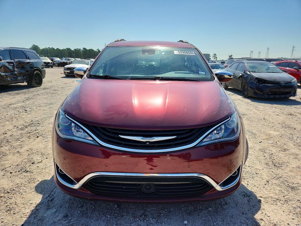 Продажа на аукционе авто 2017 Chrysler Pacifica, vin: 2C4RC1N76HR753799, номер лота: 52968046