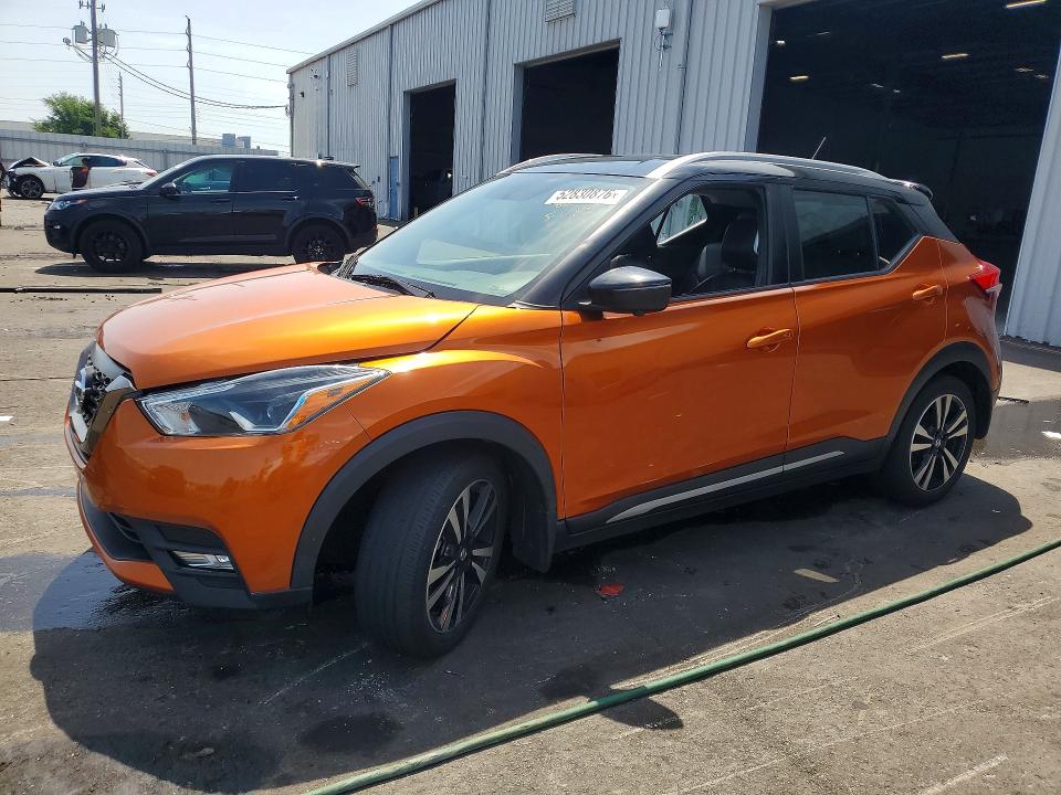52830876 :رقم المزاد ، 3N1CP5CU0KL522205 vin ، 2019 Nissan Kicks مزاد بيع