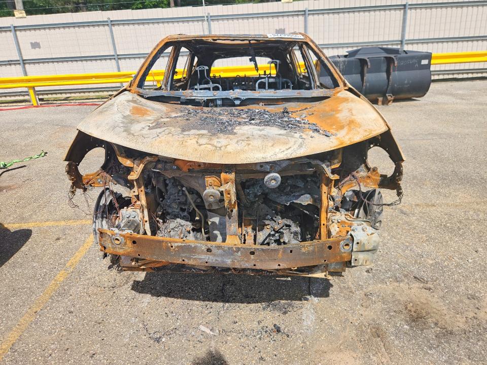 2018 Toyota Rav4 მანქანა იყიდება აუქციონზე, vin: JTMWFREV2JD131183, აუქციონის ნომერი: 52299056
