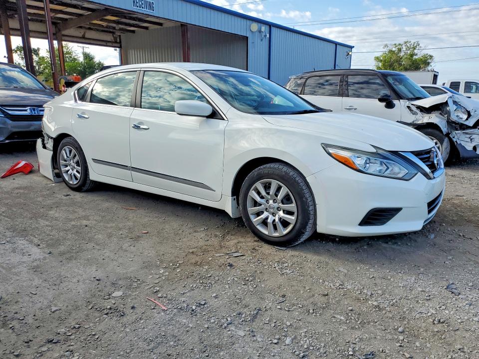 Продажа на аукционе авто 2016 Nissan Altima, vin: 1N4AL3AP4GN314293, номер лота: 53369996