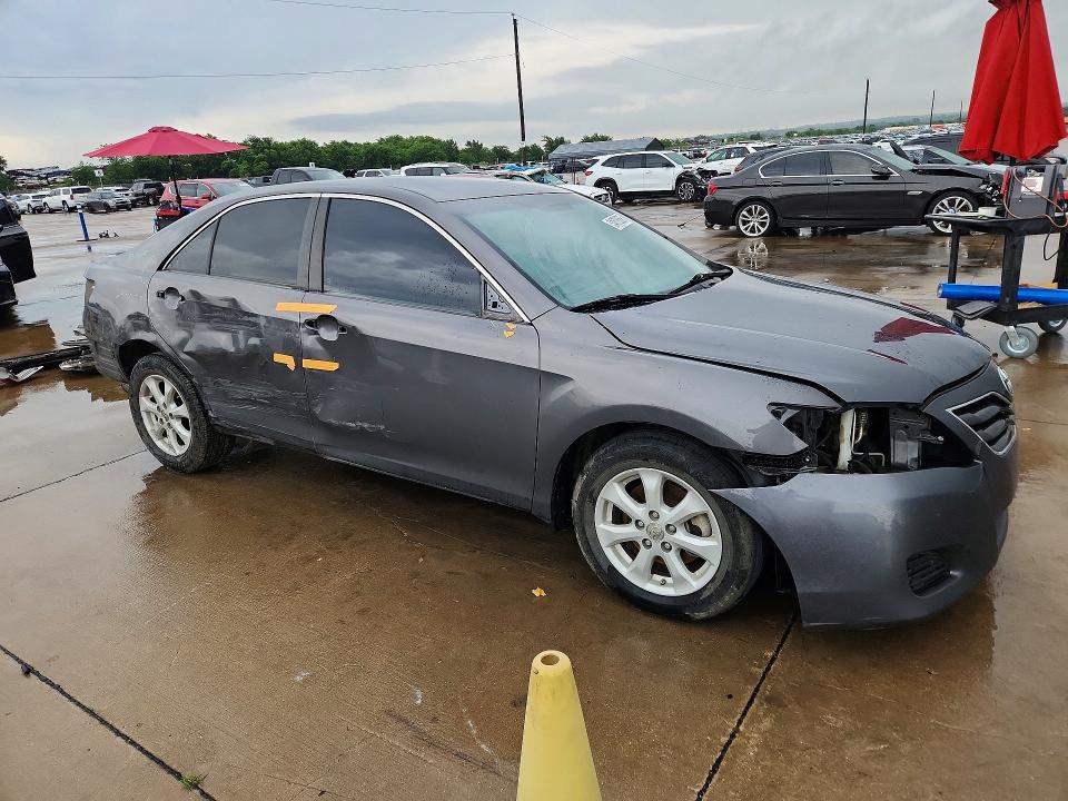 54678556 :رقم المزاد ، 4T4BF3EK4BR144554 vin ، 2011 Toyota Camry مزاد بيع
