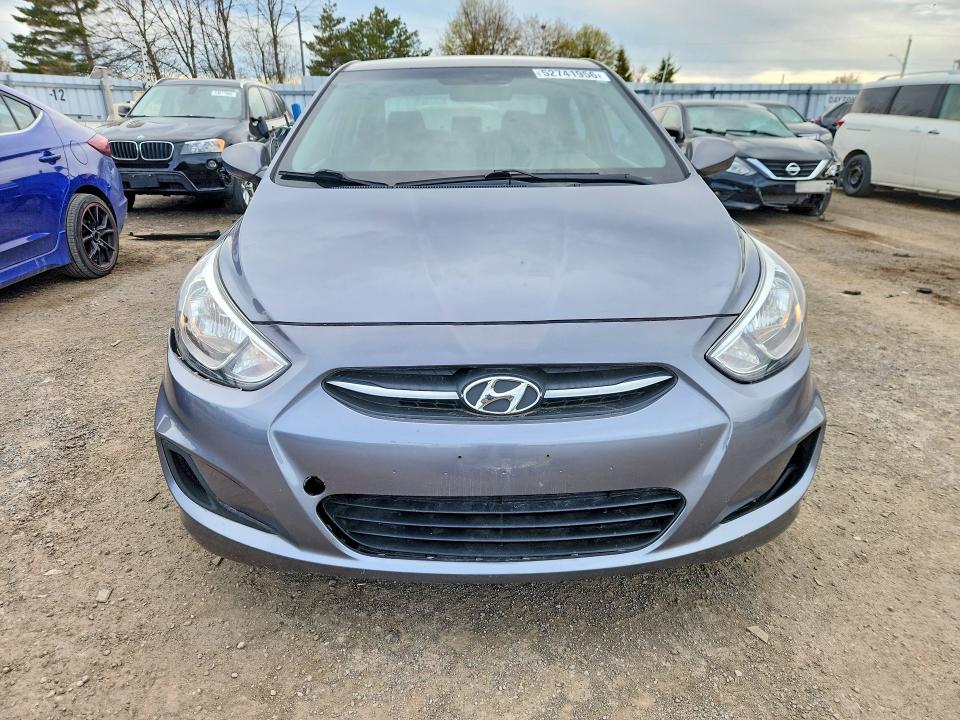 52741956 :رقم المزاد ، KMHCT4AE6FU853814 vin ، 2015 Hyundai Accent مزاد بيع