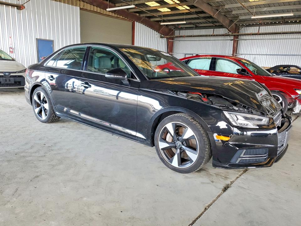 52768276 :رقم المزاد ، WAUENAF47HN038294 vin ، 2017 Audi A4 مزاد بيع