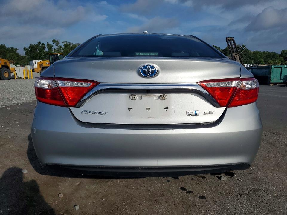 2016 Toyota Camry Hybrid მანქანა იყიდება აუქციონზე, vin: 4T1BD1FK7GU187618, აუქციონის ნომერი: 54799946