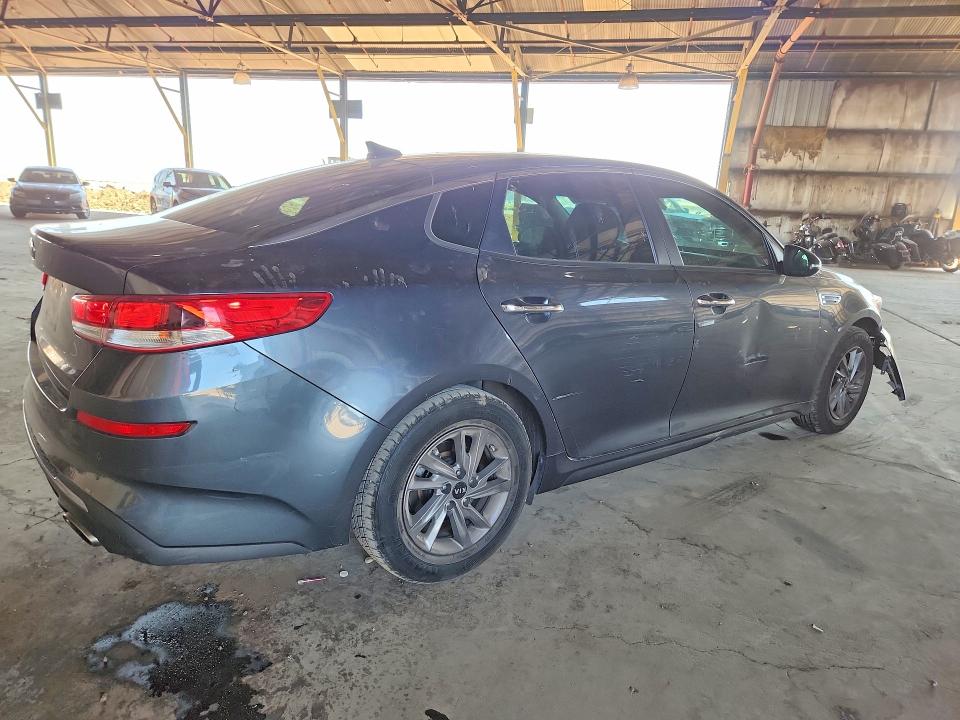 2020 Kia Optima მანქანა იყიდება აუქციონზე, vin: 5XXGT4L34LG445508, აუქციონის ნომერი: 51128136