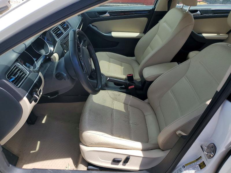 53754376 :رقم المزاد ، 3VWLA7AJ6FM304270 vin ، 2015 Volkswagen Jetta مزاد بيع