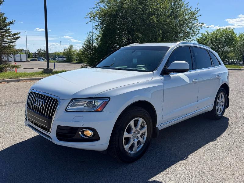 55807796 :رقم المزاد ، WA1V2AFP6HA008131 vin ، 2017 Audi Q5 مزاد بيع