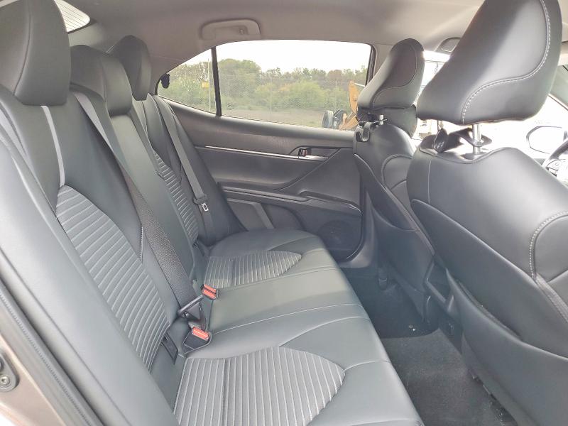 51856186 :رقم المزاد ، 4T1T11AKXRU850977 vin ، 2024 Toyota Camry مزاد بيع