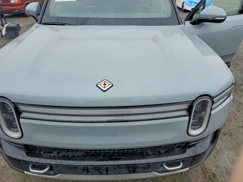 53711196 :رقم المزاد ، 7PDSGBBA0SN051681 vin ، 2025 Rivian R1s مزاد بيع