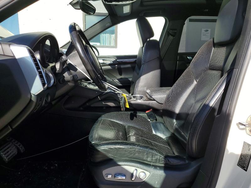 2011 Porsche Cayenne მანქანა იყიდება აუქციონზე, vin: WP1AB2A26BLA53375, აუქციონის ნომერი: 54975816