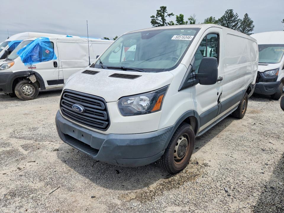 50516346 :رقم المزاد ، 1FTYR1ZM6JKB20928 vin ، 2018 Ford Transit مزاد بيع