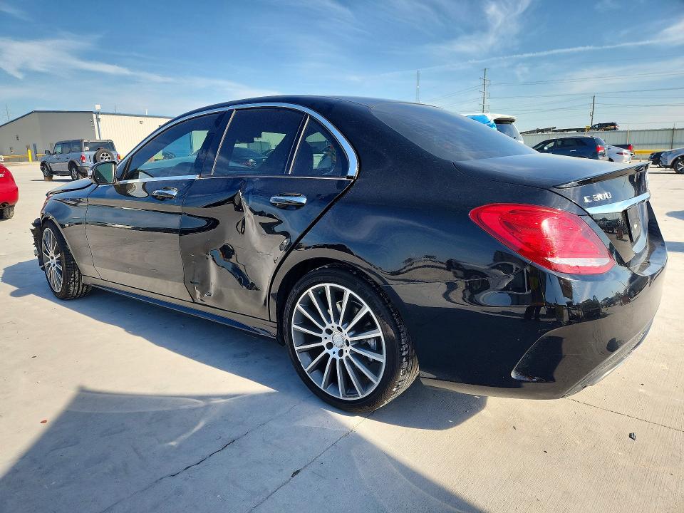 Продажа на аукционе авто 2015 Mercedes-benz C, vin: 55SWF4KB7FU081084, номер лота: 53702996
