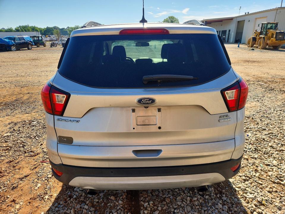 52168346 :رقم المزاد ، 1FMCU0HD8KUB30883 vin ، 2019 Ford Escape مزاد بيع