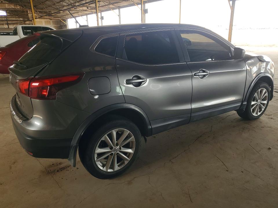2017 Nissan Rogue Sport მანქანა იყიდება აუქციონზე, vin: JN1BJ1CP2HW033484, აუქციონის ნომერი: 54445296