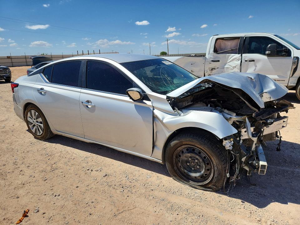 52100366 :رقم المزاد ، 1N4BL4BV5LC222400 vin ، 2020 Nissan Altima مزاد بيع