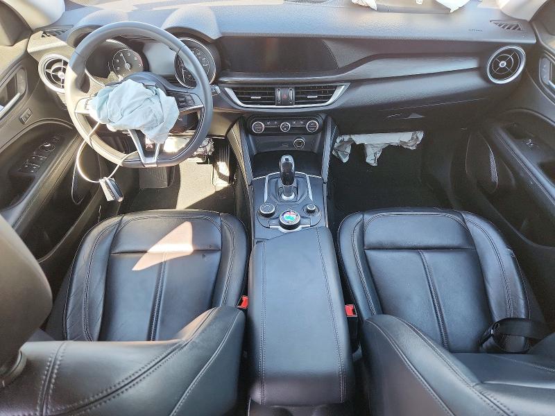 53637306 :رقم المزاد ، ZASFAKAN4J7B78197 vin ، 2018 Alfa Romeo Stelvio مزاد بيع