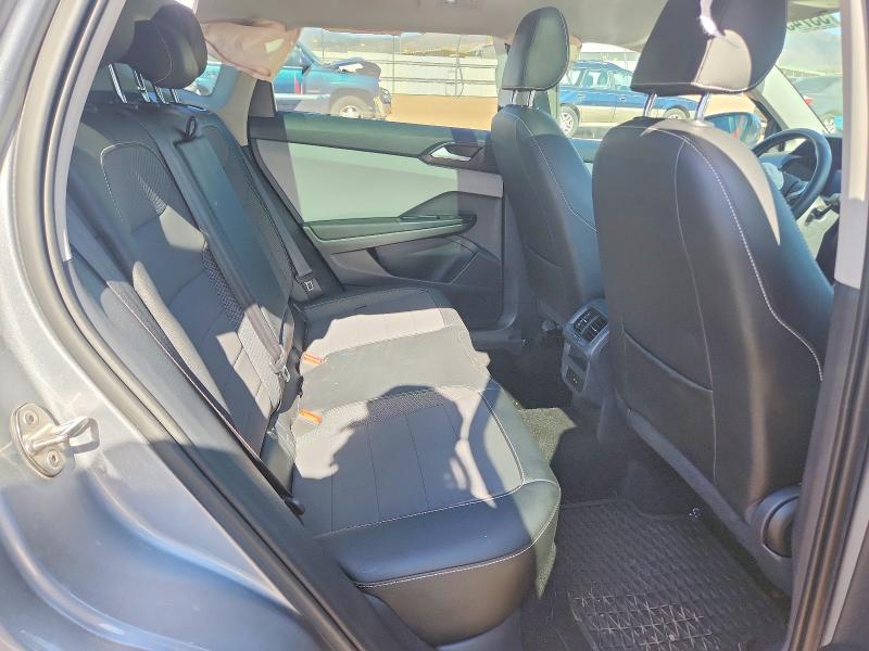 Продажа на аукционе авто 2022 Volkswagen Taos, vin: 3VVLX7B21NM025768, номер лота: 53743126