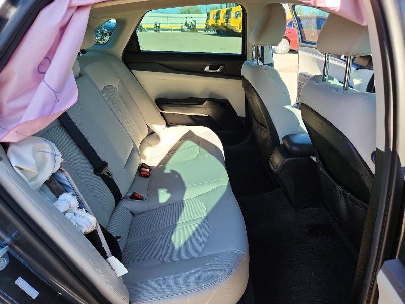 2022 Kia K5 მანქანა იყიდება აუქციონზე, vin: 5XXG14J23NG160205, აუქციონის ნომერი: 52353546